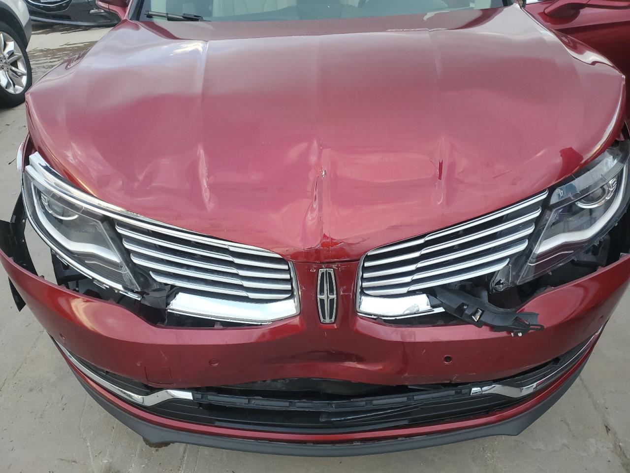 Photo 11 VIN: 2LMPJ6LR2JBL42770 - LINCOLN MKX 