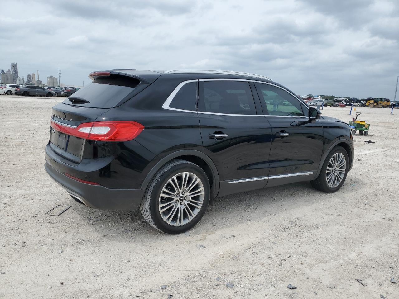 Photo 2 VIN: 2LMPJ6LR6JBL49978 - LINCOLN MKX 