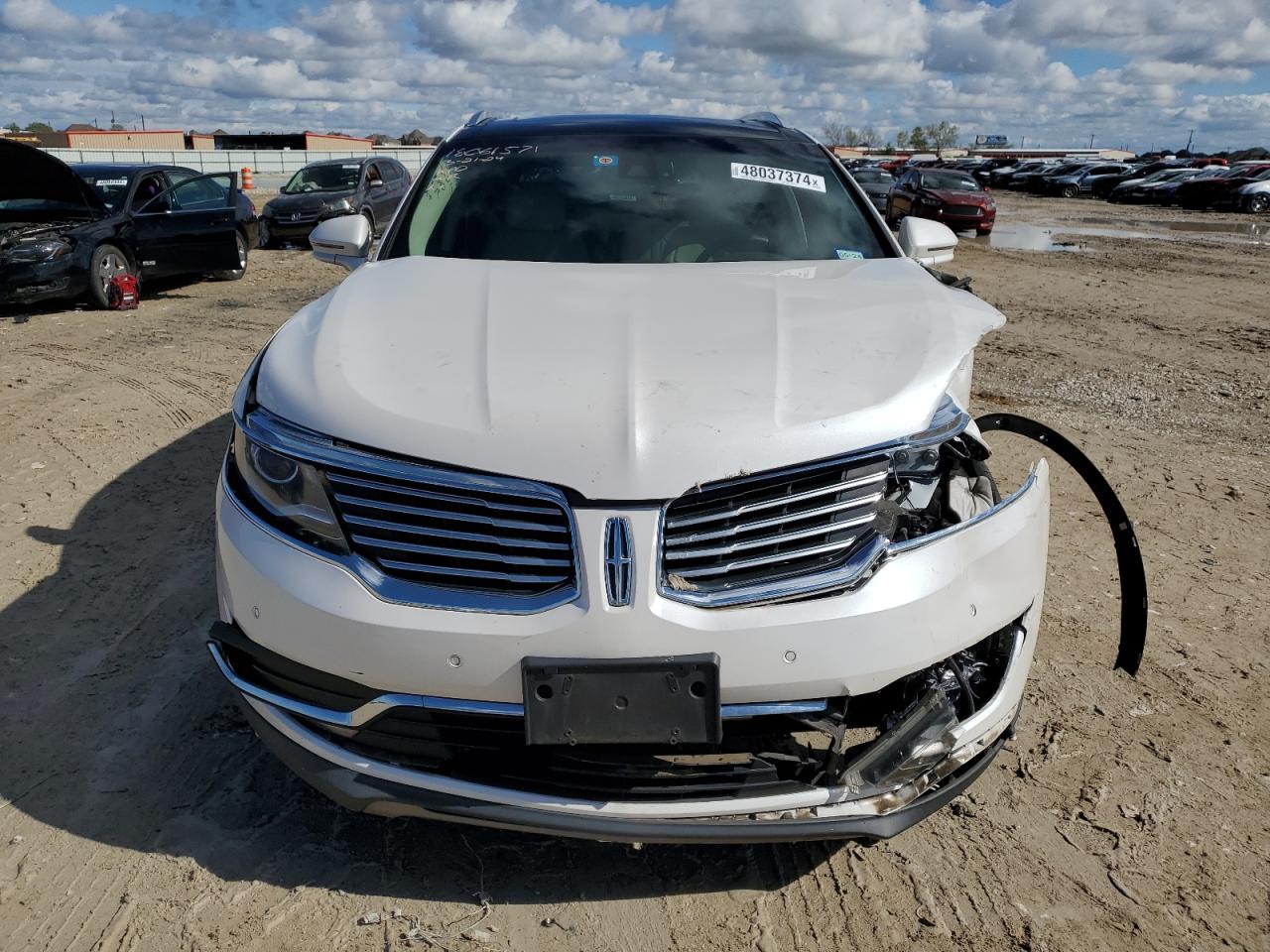 Photo 4 VIN: 2LMPJ6LR8JBL39131 - LINCOLN MKX 