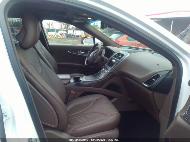 Photo 4 VIN: 2LMPJ6LR9HBL38256 - LINCOLN MKX 