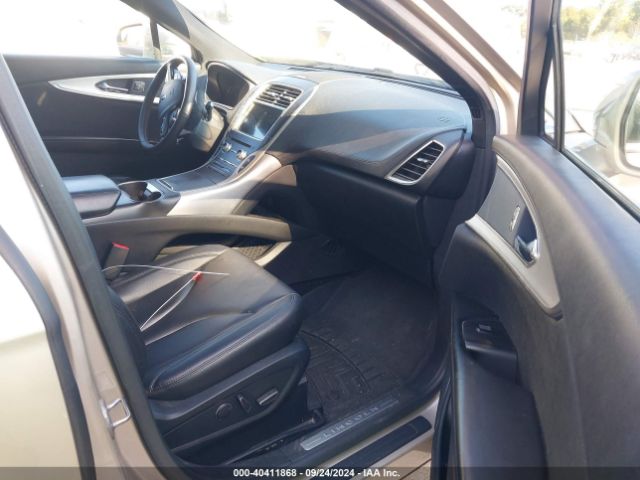 Photo 4 VIN: 2LMPJ8JR9HBL25053 - LINCOLN MKX 