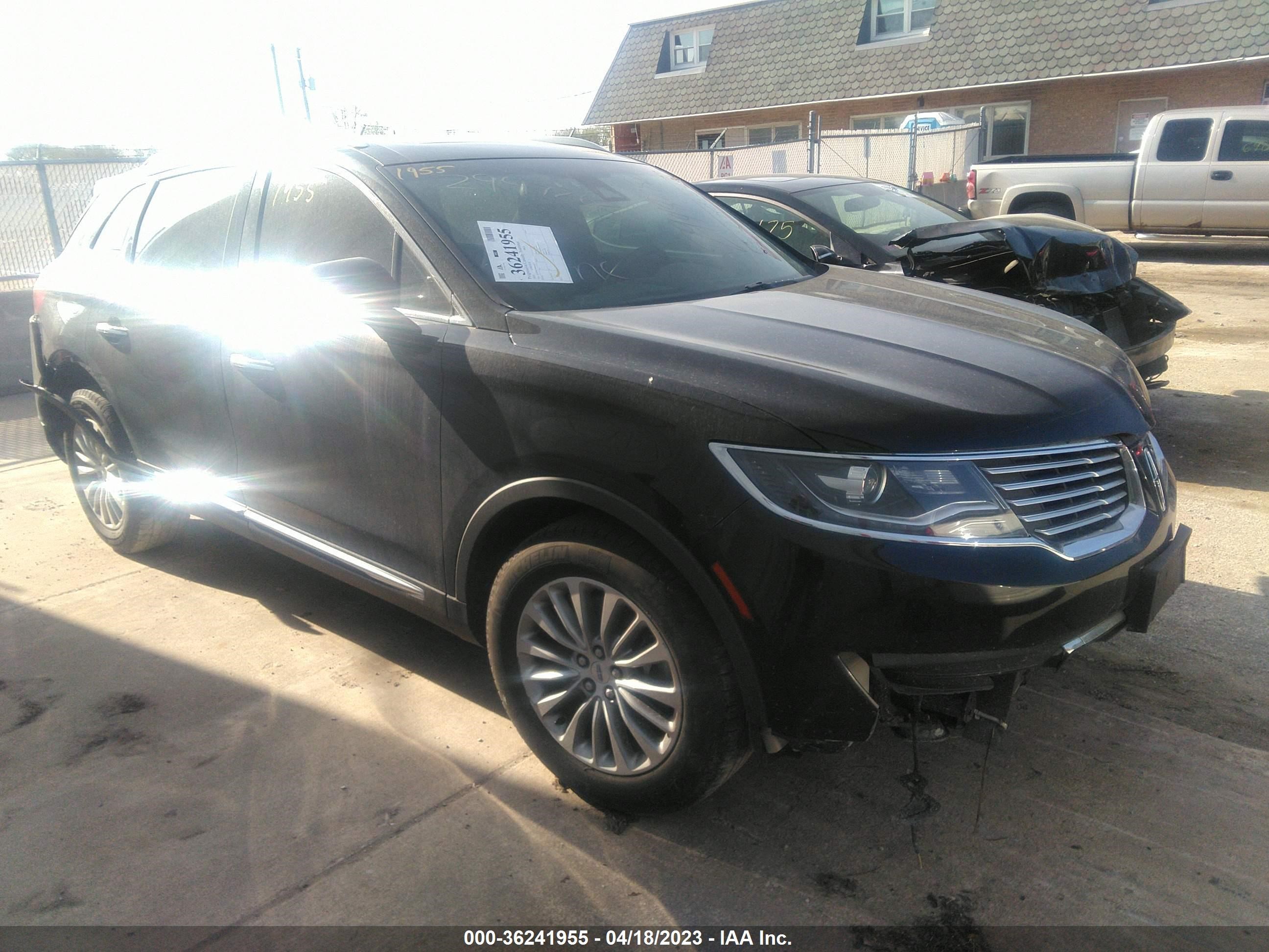 Photo 0 VIN: 2LMPJ8KR1JBL22295 - LINCOLN MKX 