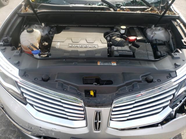 Photo 6 VIN: 2LMPJ8KR1JBL40103 - LINCOLN MKX SELECT 