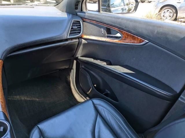 Photo 4 VIN: 2LMPJ8KR4JBL11548 - LINCOLN MKX 