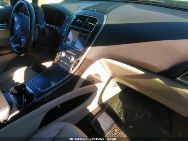 Photo 4 VIN: 2LMPJ8KR5HBL32614 - LINCOLN MKX 