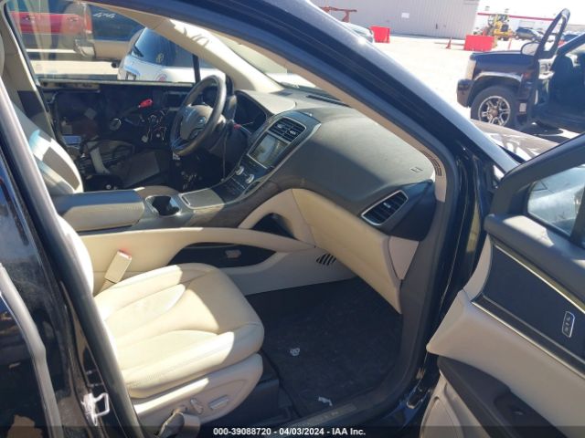 Photo 4 VIN: 2LMPJ8KR7JBL30529 - LINCOLN MKX 