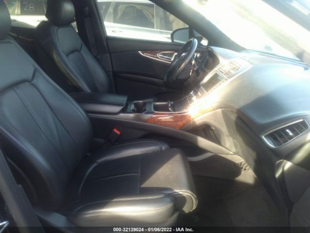 Photo 4 VIN: 2LMPJ8LP5JBL39033 - LINCOLN MKX 