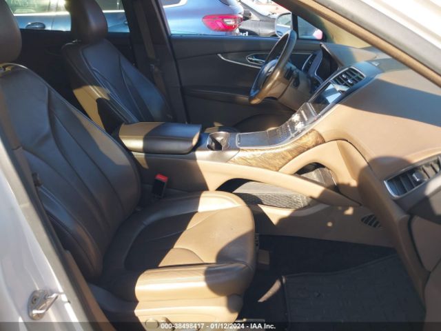 Photo 4 VIN: 2LMPJ8LP9GBL53235 - LINCOLN MKX 