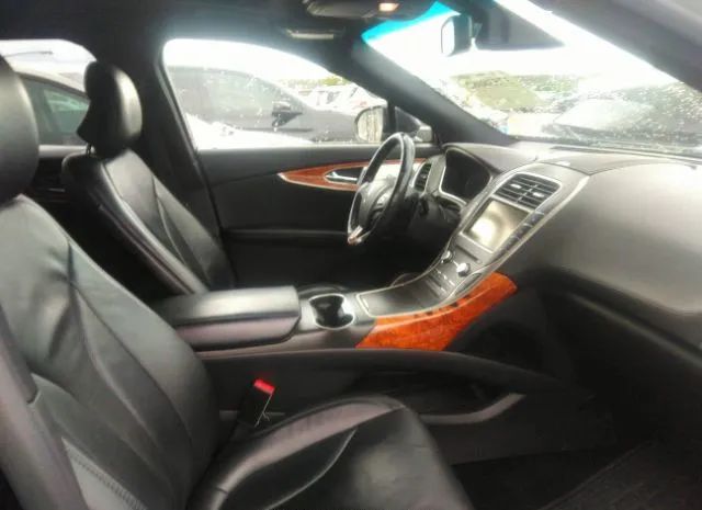 Photo 4 VIN: 2LMPJ8LR0GBL40424 - LINCOLN MKX 