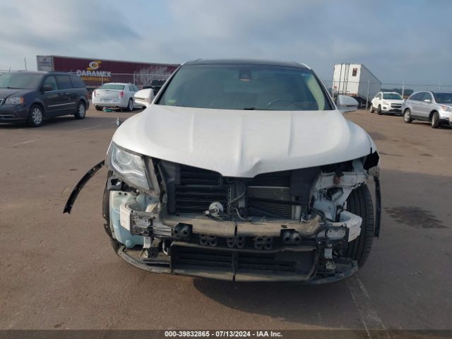 Photo 5 VIN: 2LMPJ8LR2JBL20439 - LINCOLN MKX 