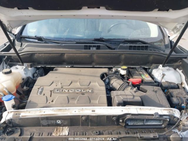 Photo 9 VIN: 2LMPJ8LR2JBL20439 - LINCOLN MKX 