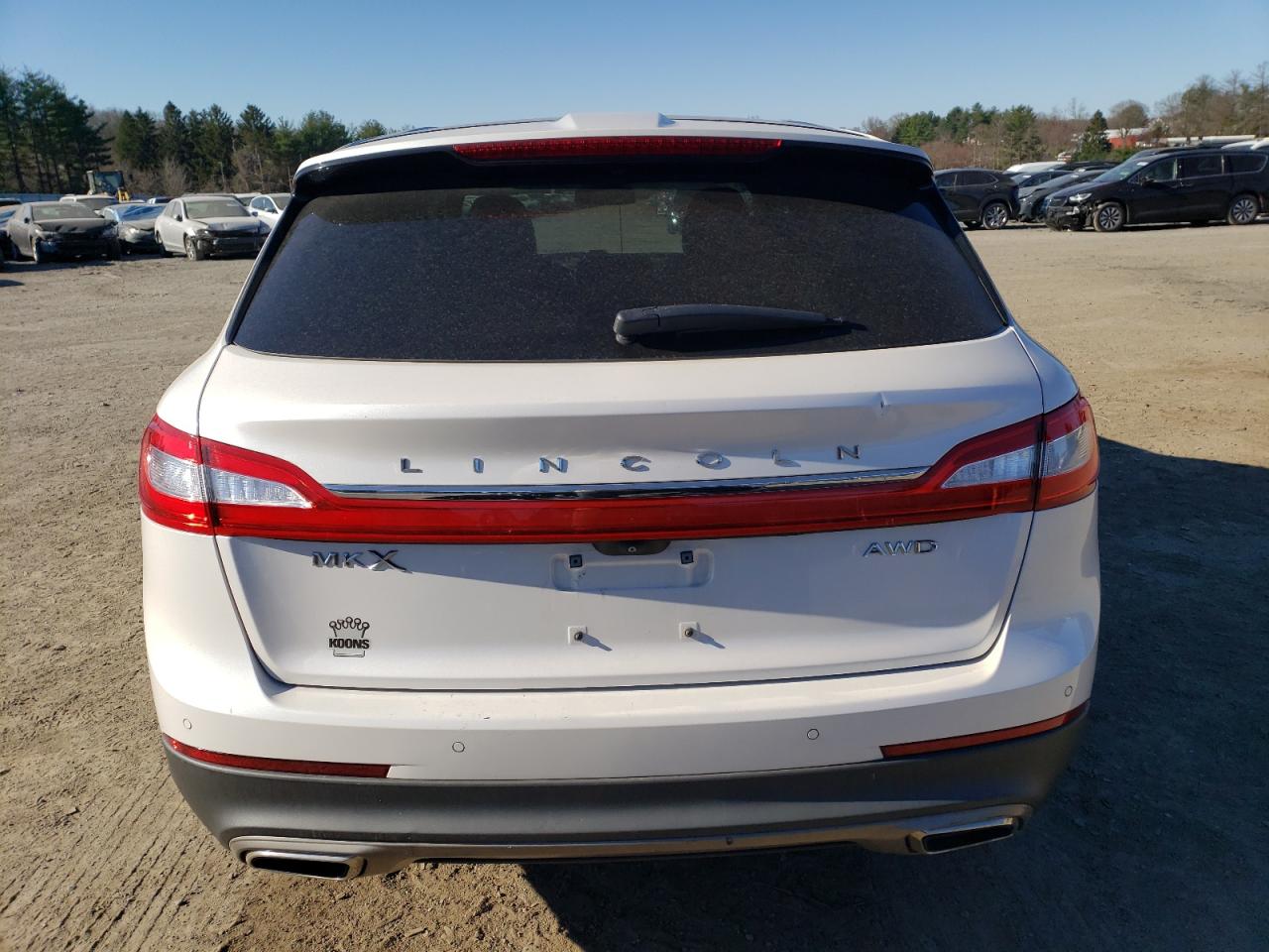 Photo 5 VIN: 2LMPJ8LR3JBL18246 - LINCOLN MKX 