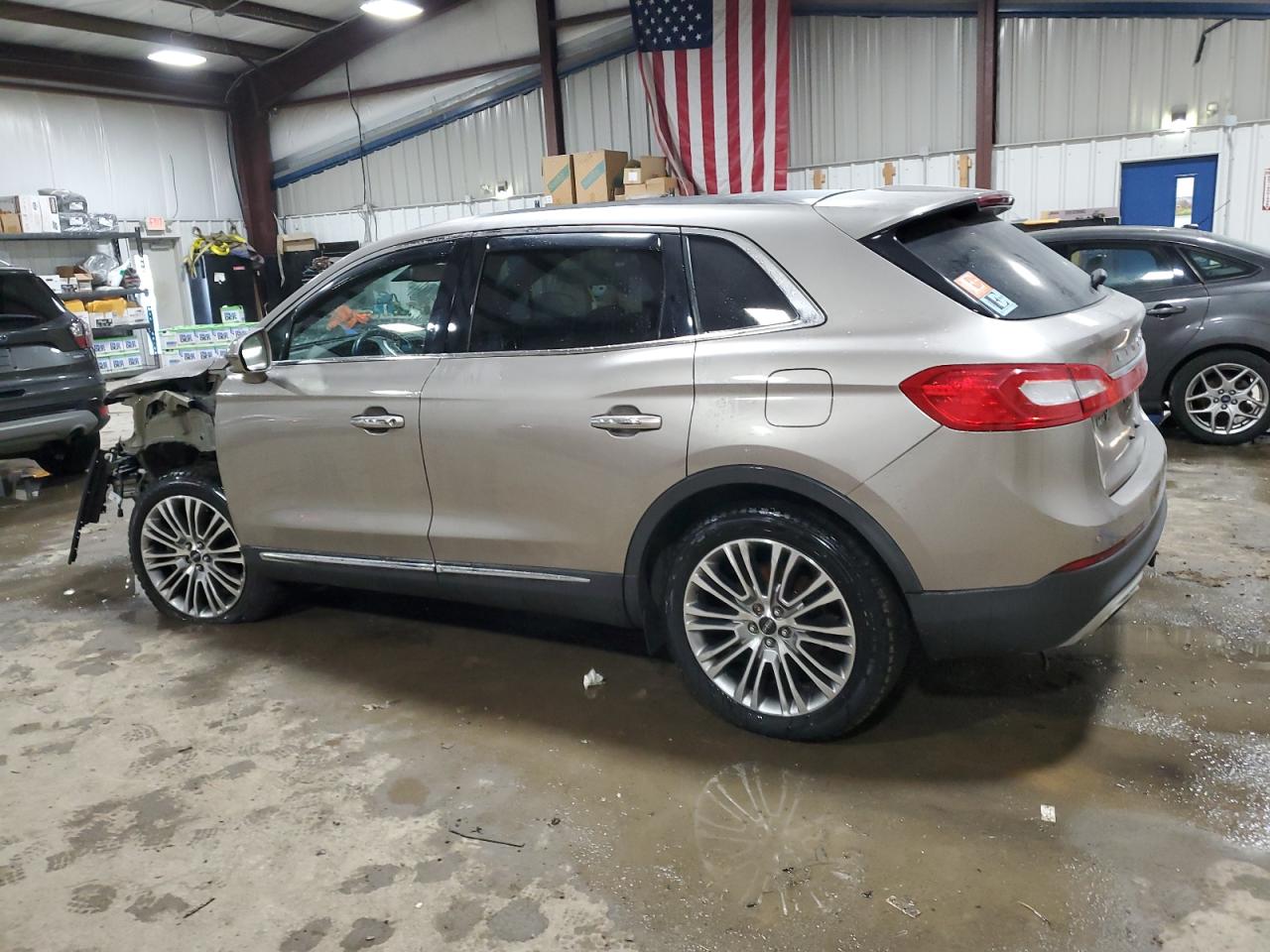 Photo 1 VIN: 2LMPJ8LR4JBL21687 - LINCOLN MKX 