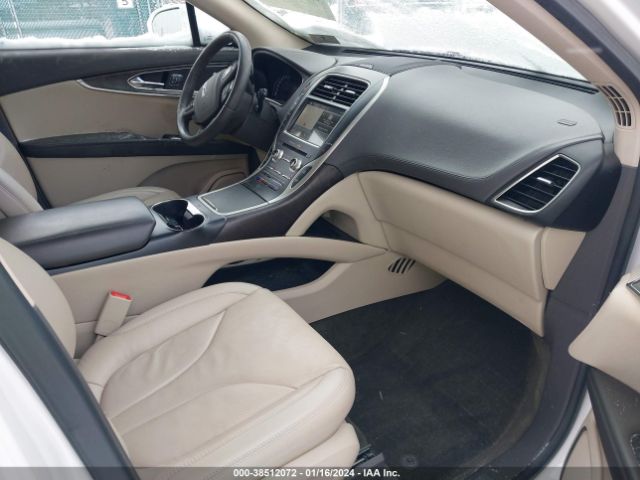 Photo 4 VIN: 2LMPJ8LR4JBL25139 - LINCOLN MKX 