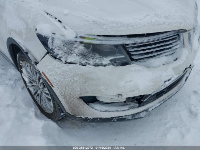 Photo 5 VIN: 2LMPJ8LR4JBL25139 - LINCOLN MKX 