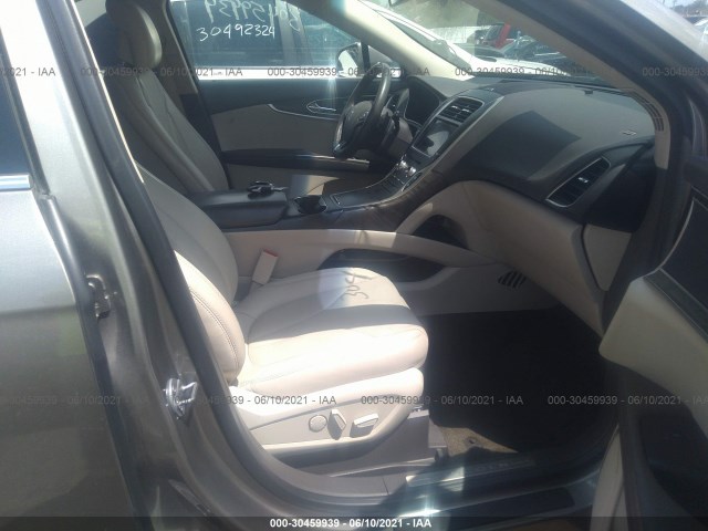 Photo 4 VIN: 2LMPJ8LR7HBL51048 - LINCOLN MKX 