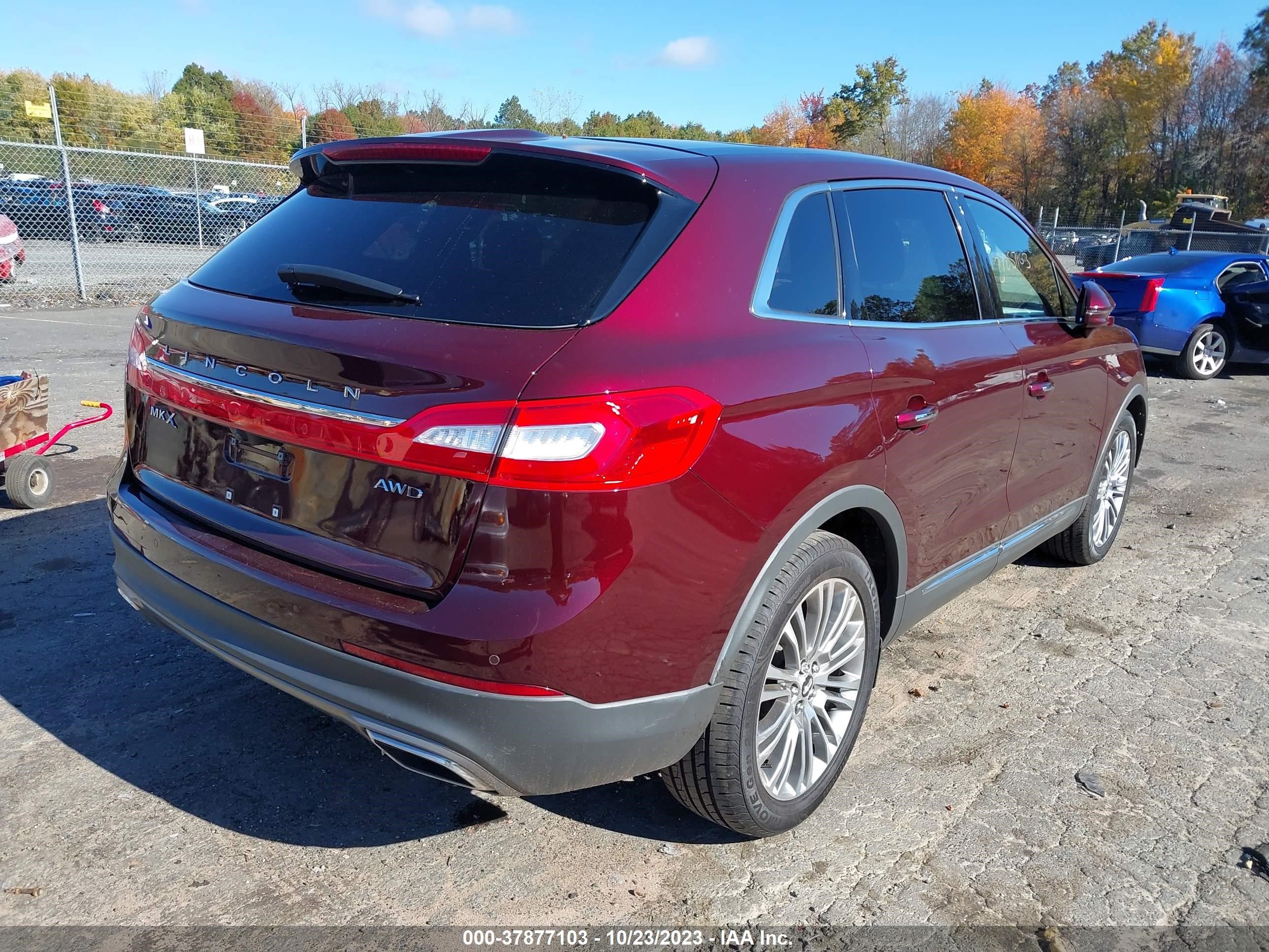 Photo 3 VIN: 2LMPJ8LR8HBL44061 - LINCOLN MKX 