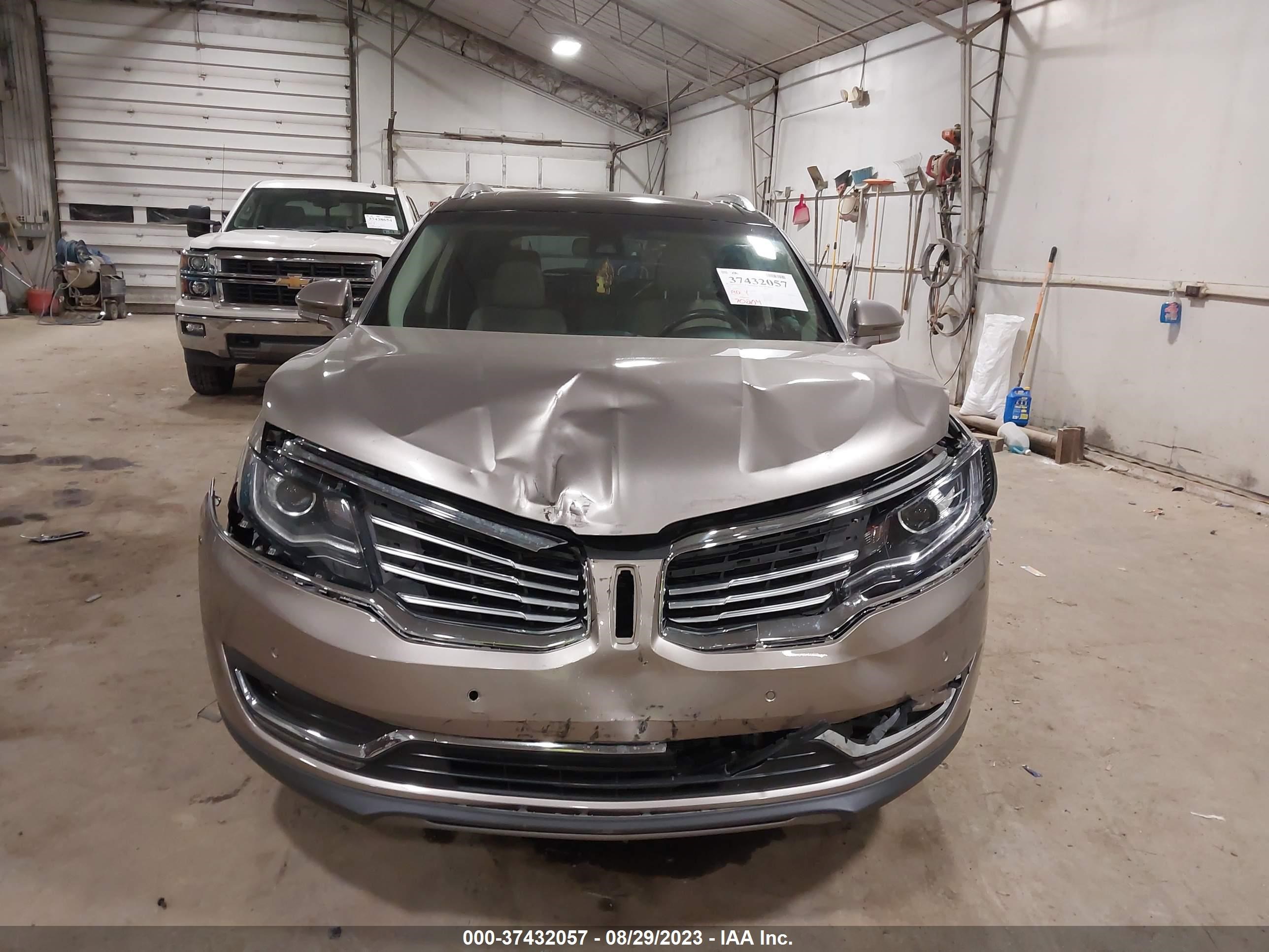 Photo 11 VIN: 2LMPJ8LR8JBL46611 - LINCOLN MKX 