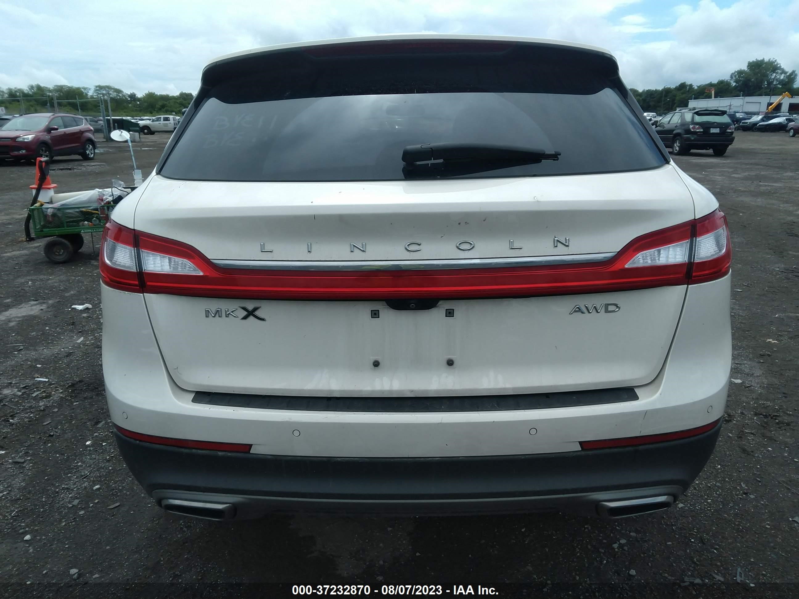 Photo 16 VIN: 2LMPJ9JR4GBL82619 - LINCOLN MKX BLACK 