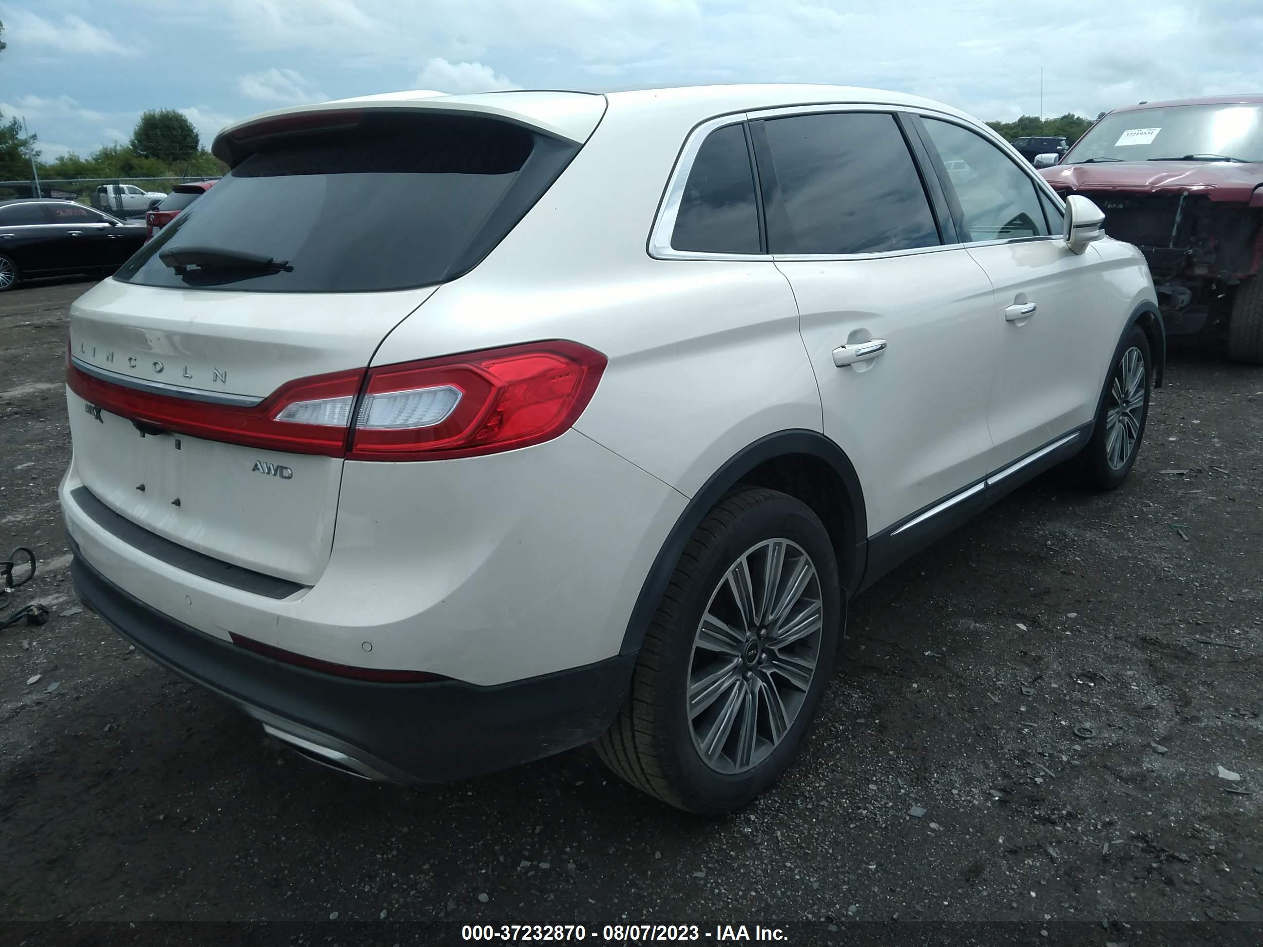 Photo 3 VIN: 2LMPJ9JR4GBL82619 - LINCOLN MKX BLACK 