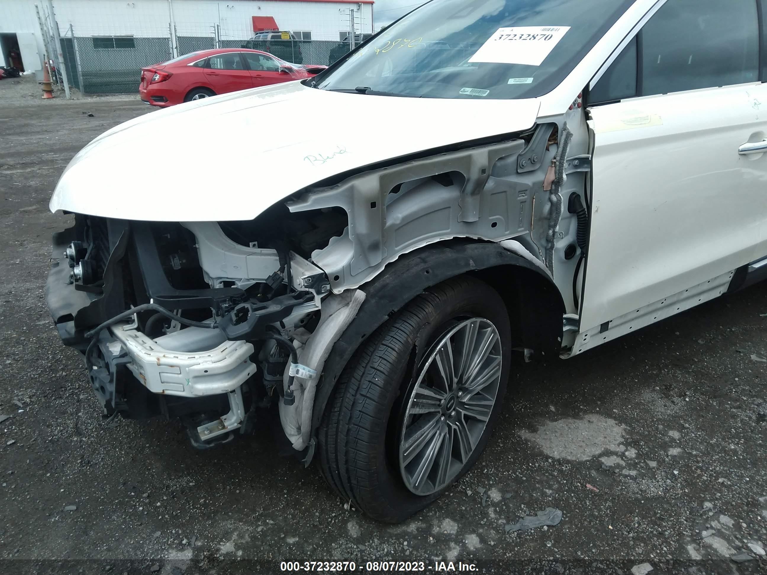 Photo 5 VIN: 2LMPJ9JR4GBL82619 - LINCOLN MKX BLACK 