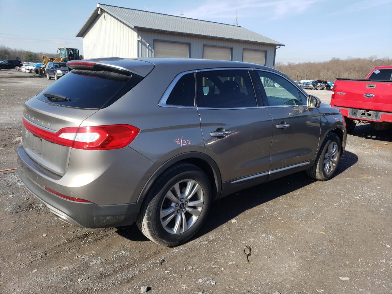 Photo 2 VIN: 2LMTJ6JRXGBL29551 - LINCOLN MKX 