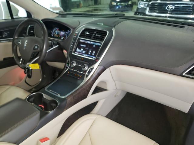 Photo 8 VIN: 2LMTJ6KPXGBL27425 - LINCOLN MKX 