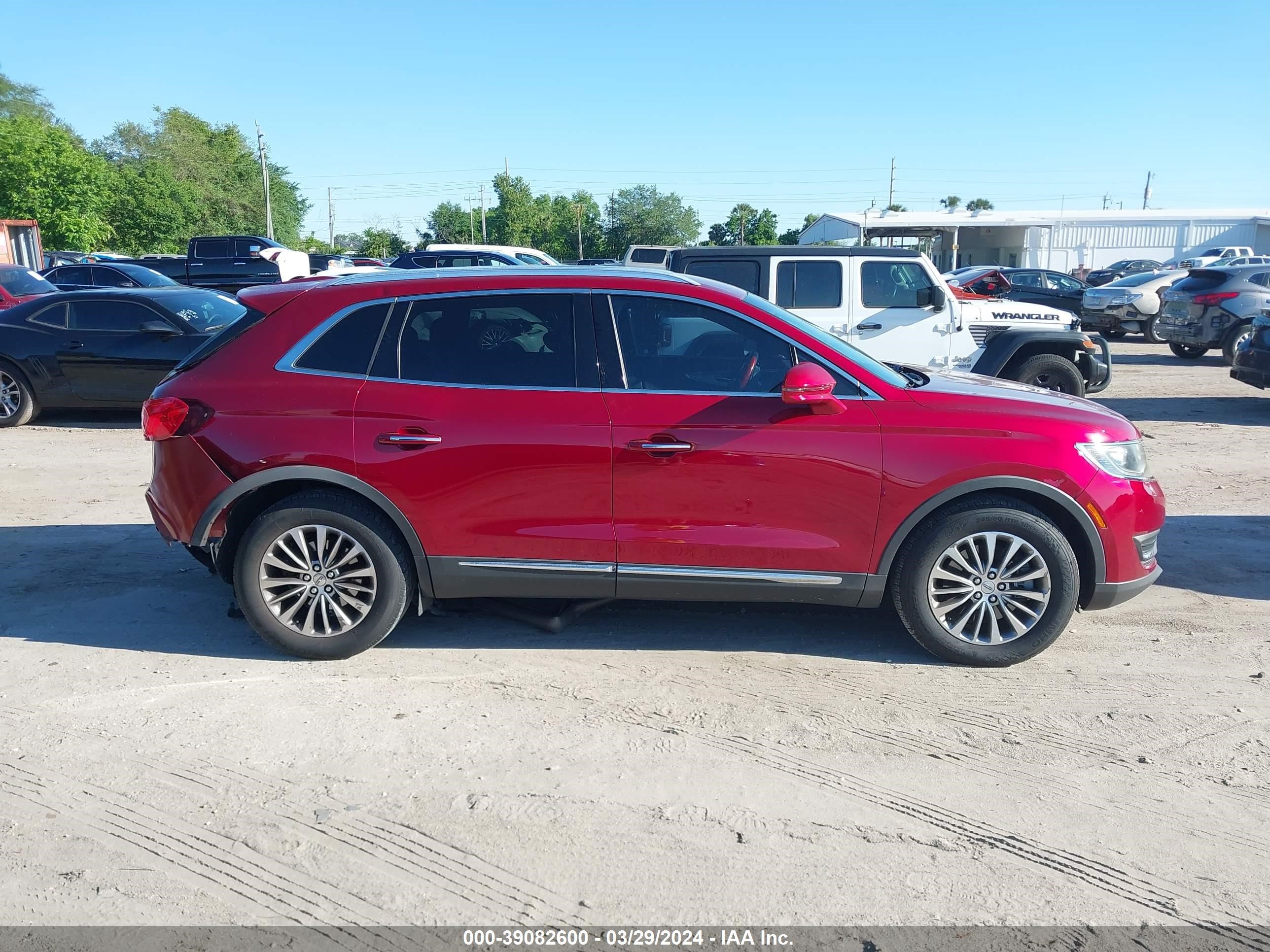 Photo 13 VIN: 2LMTJ6KR2GBL57939 - LINCOLN MKX 