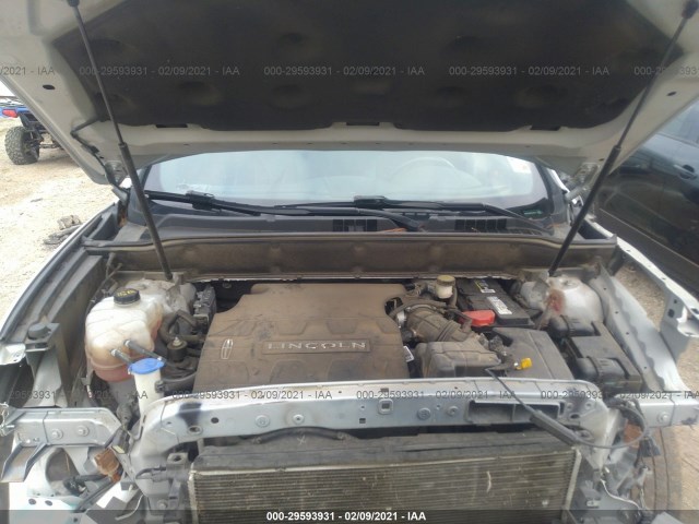 Photo 9 VIN: 2LMTJ6KR3GBL50594 - LINCOLN MKX 