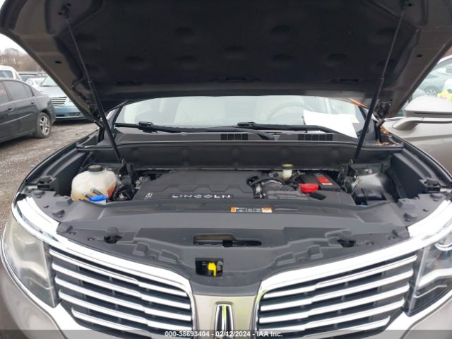 Photo 9 VIN: 2LMTJ6KR5GBL39984 - LINCOLN MKX 