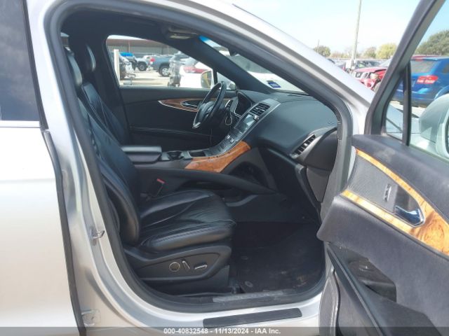 Photo 4 VIN: 2LMTJ6KR5GBL59782 - LINCOLN MKX 