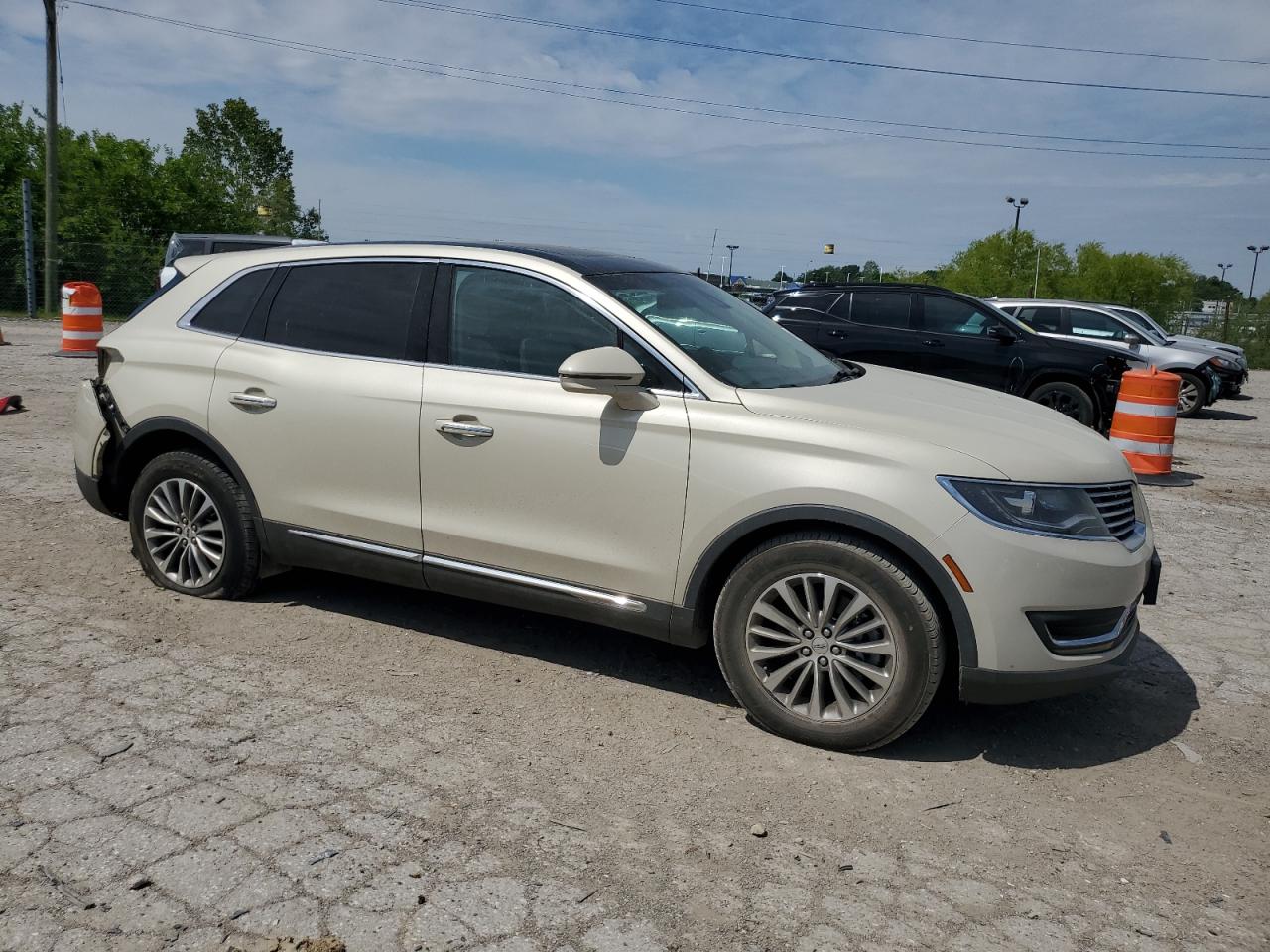 Photo 3 VIN: 2LMTJ6KR6GBL72685 - LINCOLN MKX 