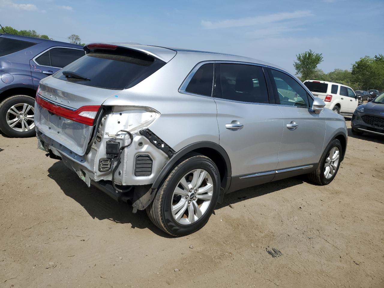 Photo 2 VIN: 2LMTJ6KR7GBL87647 - LINCOLN MKX 