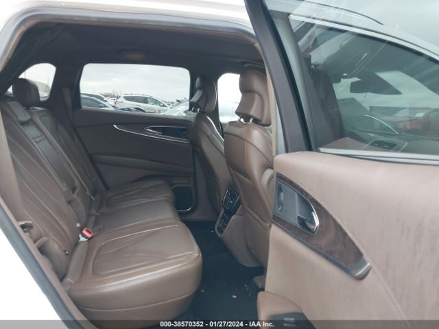 Photo 7 VIN: 2LMTJ6LP5GBL47760 - LINCOLN MKX 