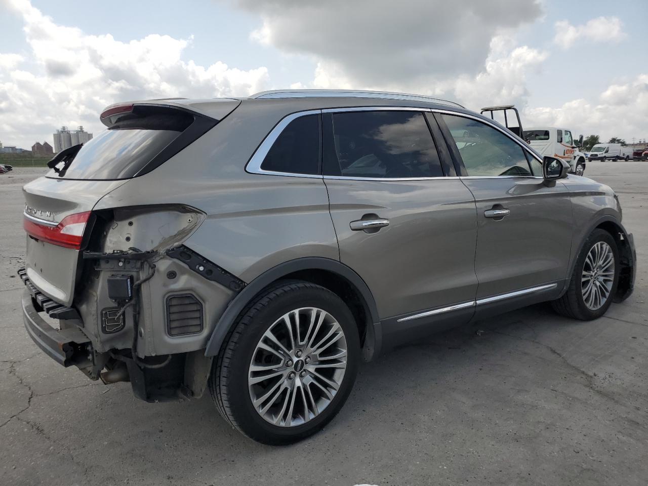 Photo 2 VIN: 2LMTJ6LR4GBL83358 - LINCOLN MKX 