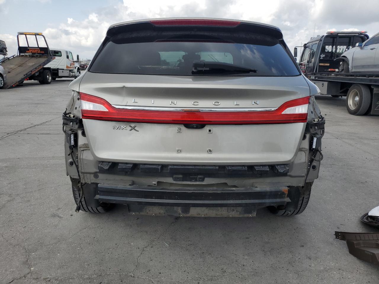 Photo 5 VIN: 2LMTJ6LR4GBL83358 - LINCOLN MKX 