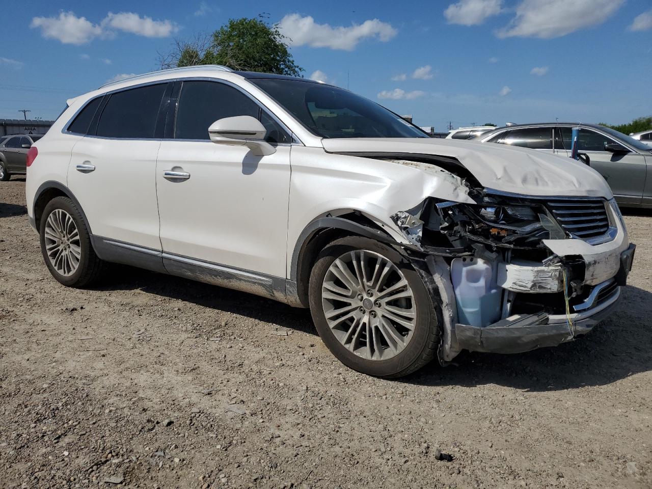 Photo 3 VIN: 2LMTJ6LR9GBL79449 - LINCOLN MKX 