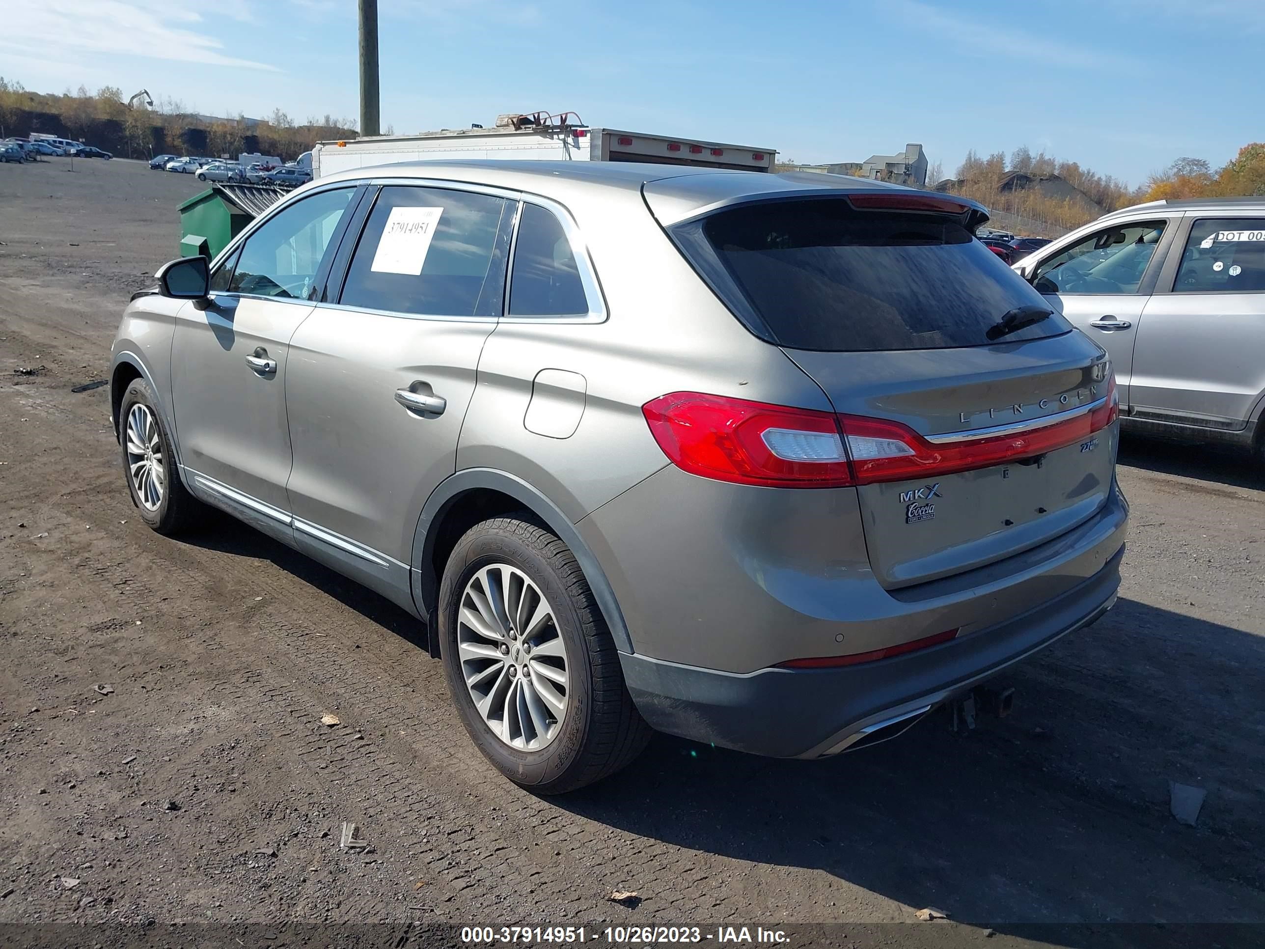 Photo 2 VIN: 2LMTJ8KP1GBL58932 - LINCOLN MKX 