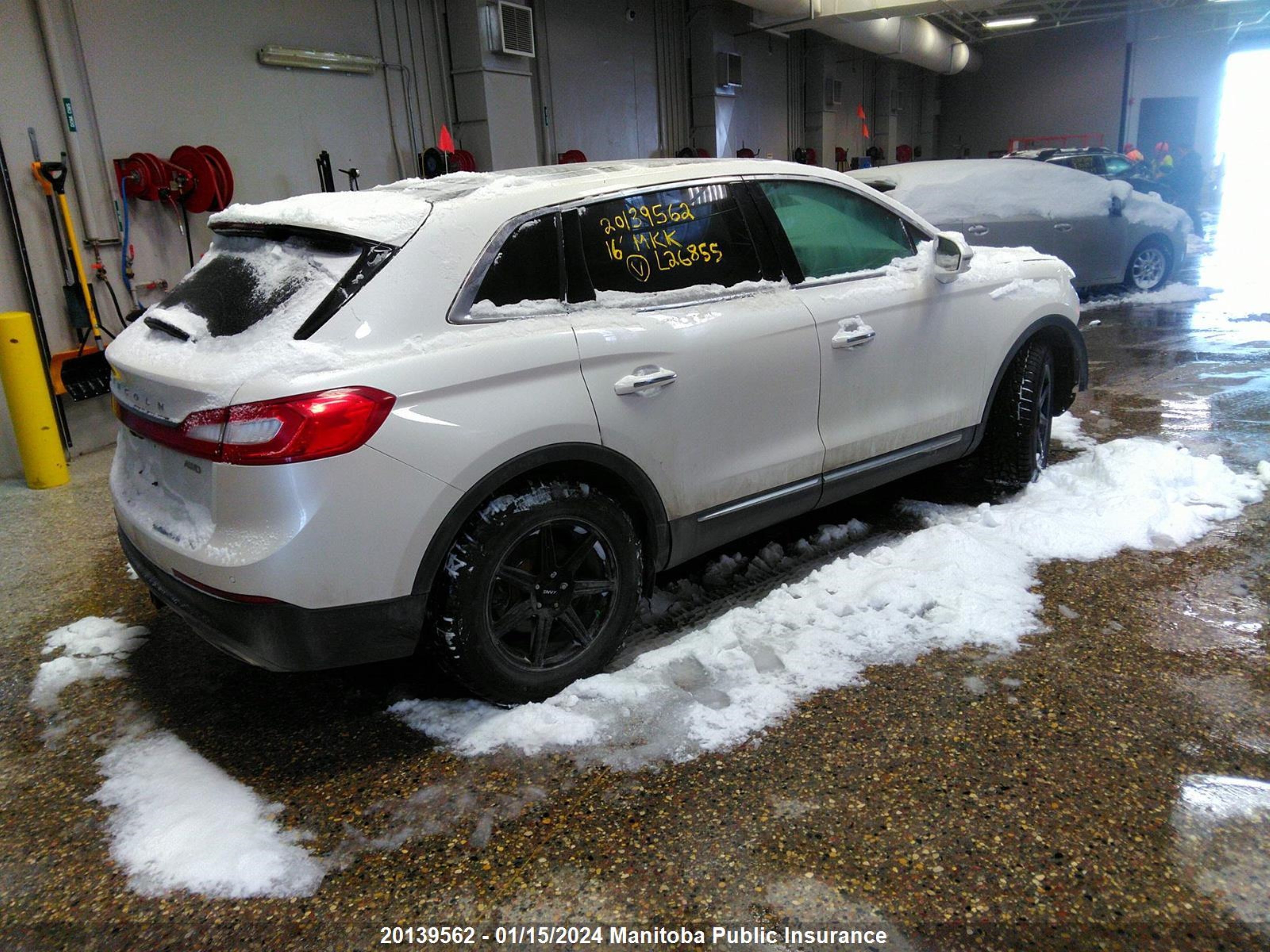 Photo 3 VIN: 2LMTJ8KR1GBL26855 - LINCOLN MKX 