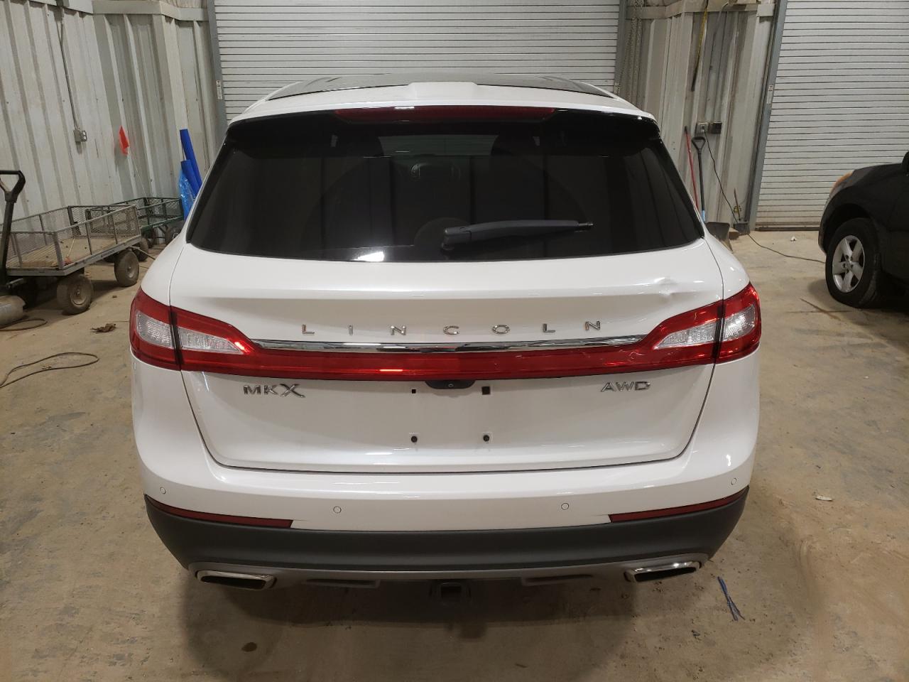 Photo 5 VIN: 2LMTJ8KR5GBL55761 - LINCOLN MKX 