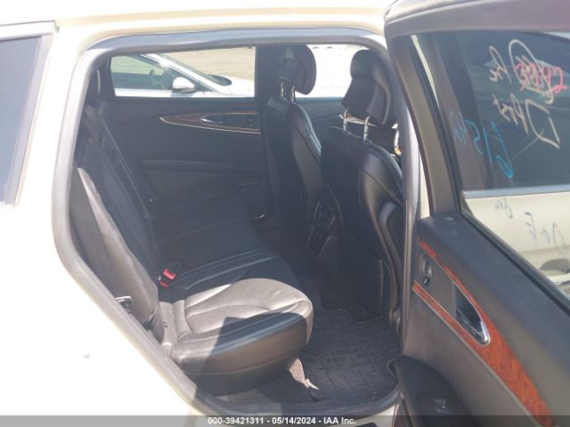 Photo 7 VIN: 2LMTJ8KRXGBL71714 - LINCOLN MKX 