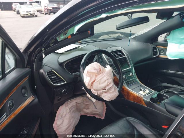 Photo 4 VIN: 2LMTJ8LR1GBL39507 - LINCOLN MKX 