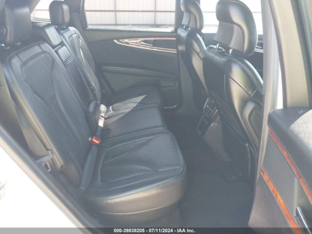 Photo 7 VIN: 2LMTJ8LR9GBL45815 - LINCOLN MKX 