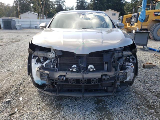 Photo 4 VIN: 2LMTJ8LRXGBL66379 - LINCOLN MKX RESERV 