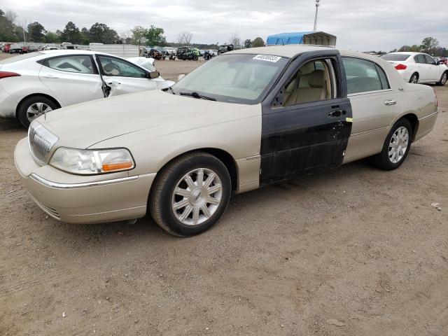 Photo 0 VIN: 2LNBL8CV0AX602532 - LINCOLN TOWN CAR S 