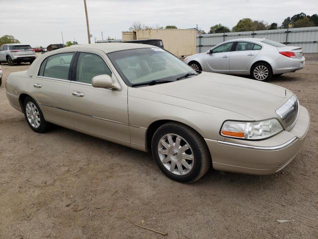 Photo 3 VIN: 2LNBL8CV0AX602532 - LINCOLN TOWN CAR S 