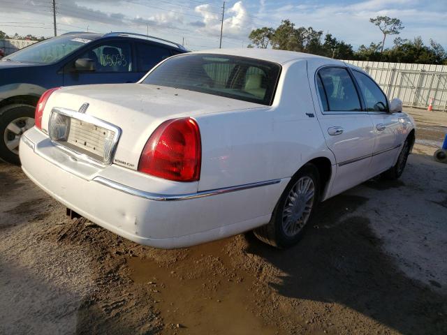 Photo 3 VIN: 2LNBL8CV0AX616740 - LINCOLN TOWN CAR S 