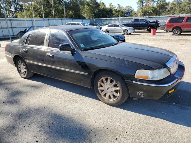 Photo 3 VIN: 2LNBL8CV0BX753646 - LINCOLN TOWN CAR S 