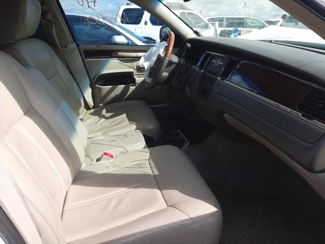 Photo 4 VIN: 2LNBL8CV0BX759236 - LINCOLN TOWN CAR S 