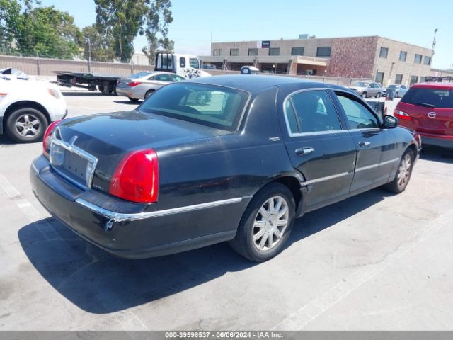 Photo 3 VIN: 2LNBL8CV0BX766008 - LINCOLN TOWN CAR 